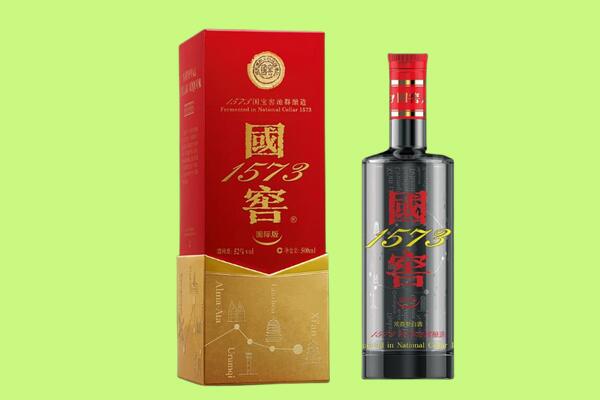 丹东市回收国窖1573.jpg